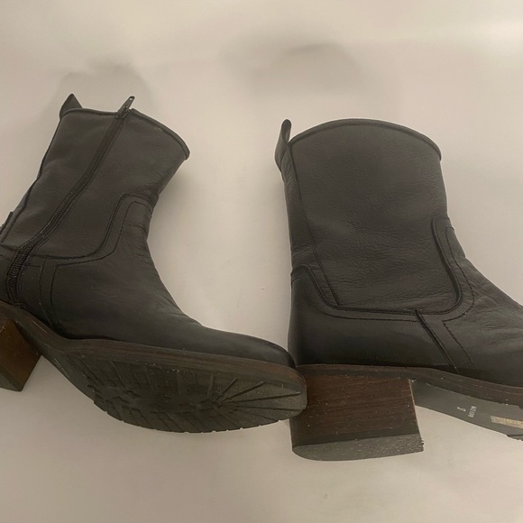 Free People “Lynden” Black Ankle Boot in size 37.  The look is a Western - Picture 7 of 11